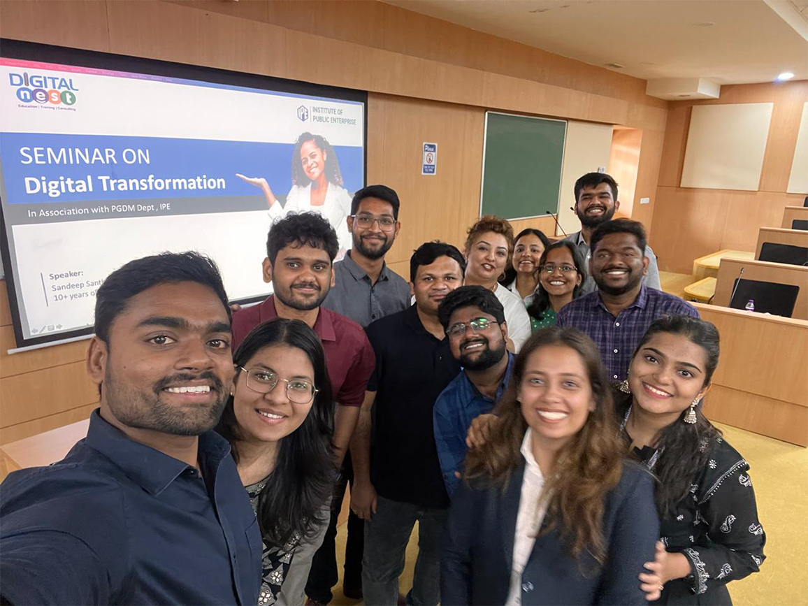Digital Nest, Digital Nest School of Business
